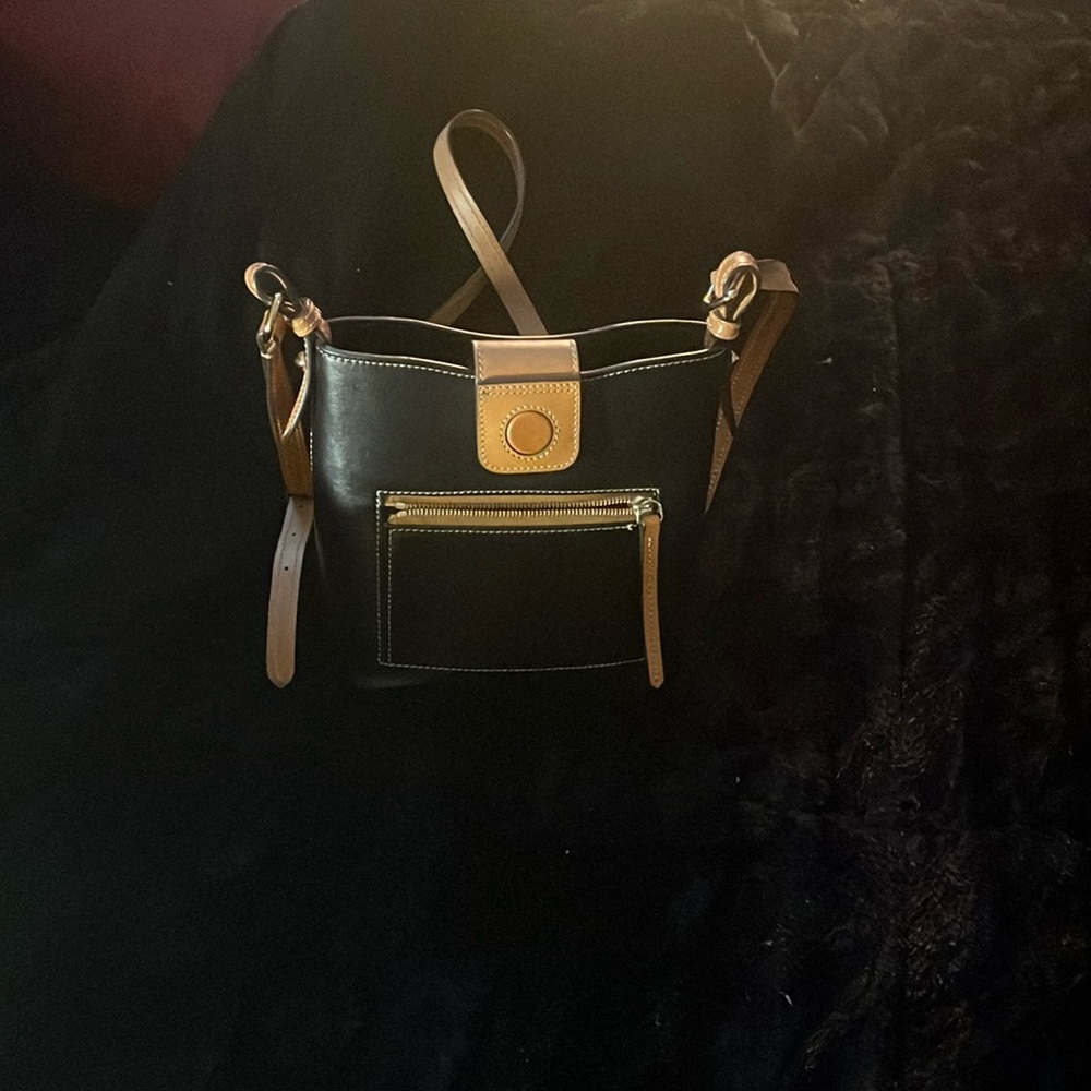 Dooney & Bourke
